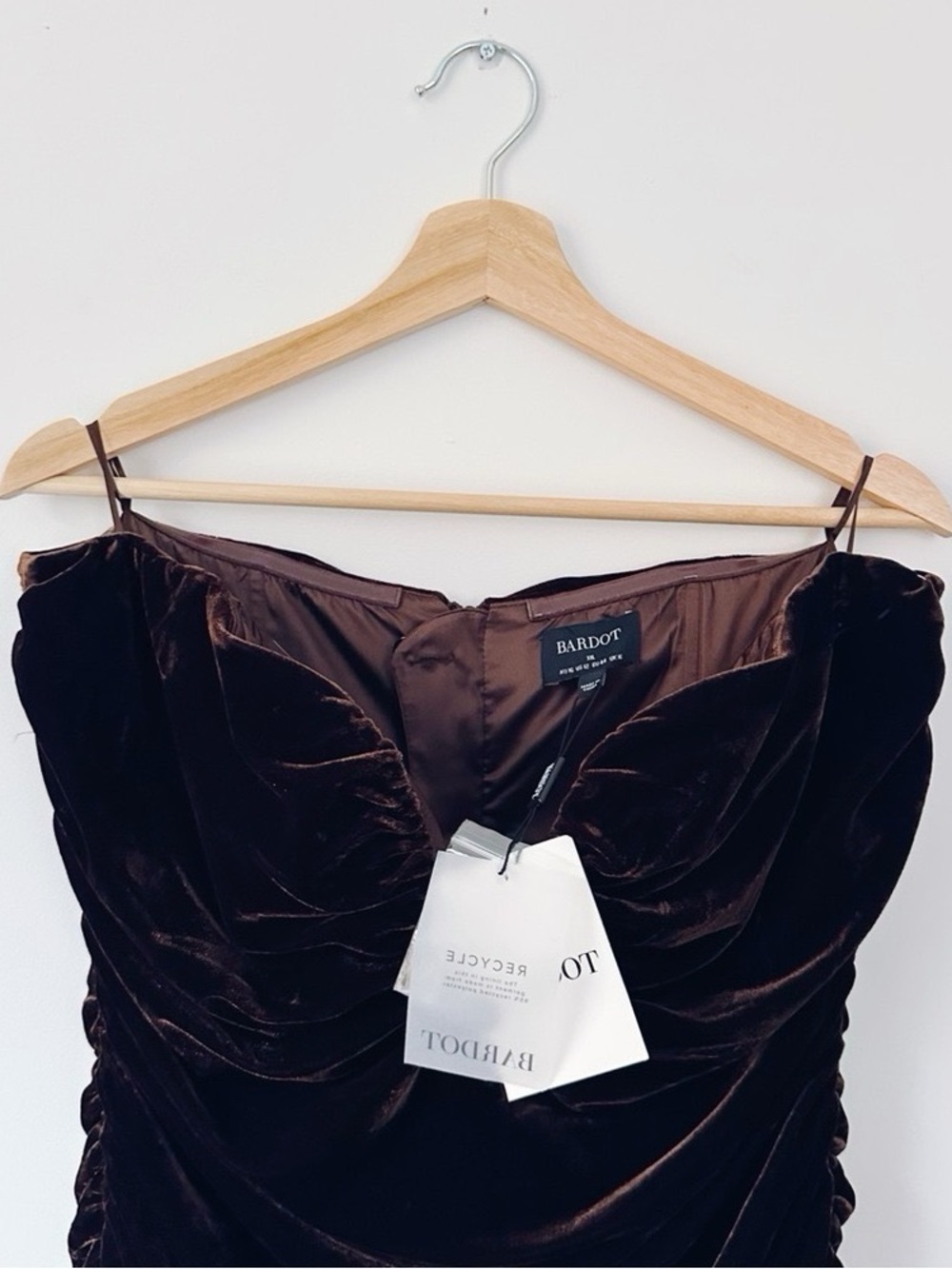 NEW Bardot Elvira Velvet Maxi Dress in Chocolate - Picture 9 of 16